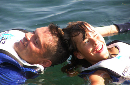 Karolina z tatą
